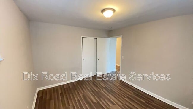 Building Photo - 1616 Pelham Pl