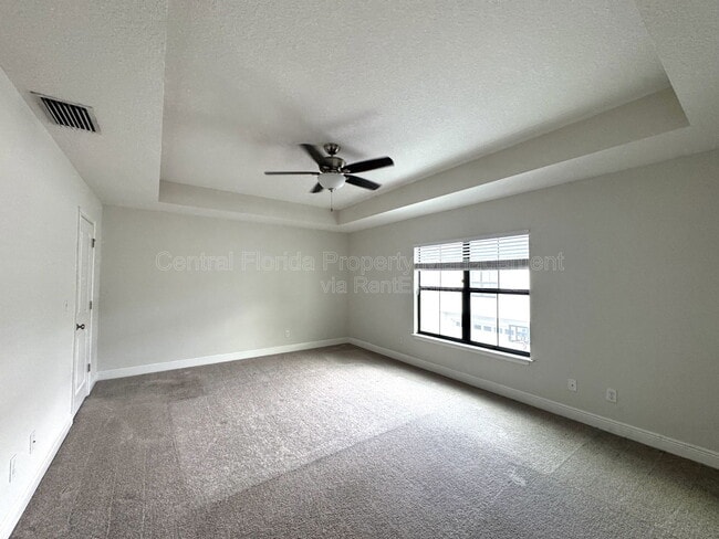 Building Photo - 2865 Mayer St