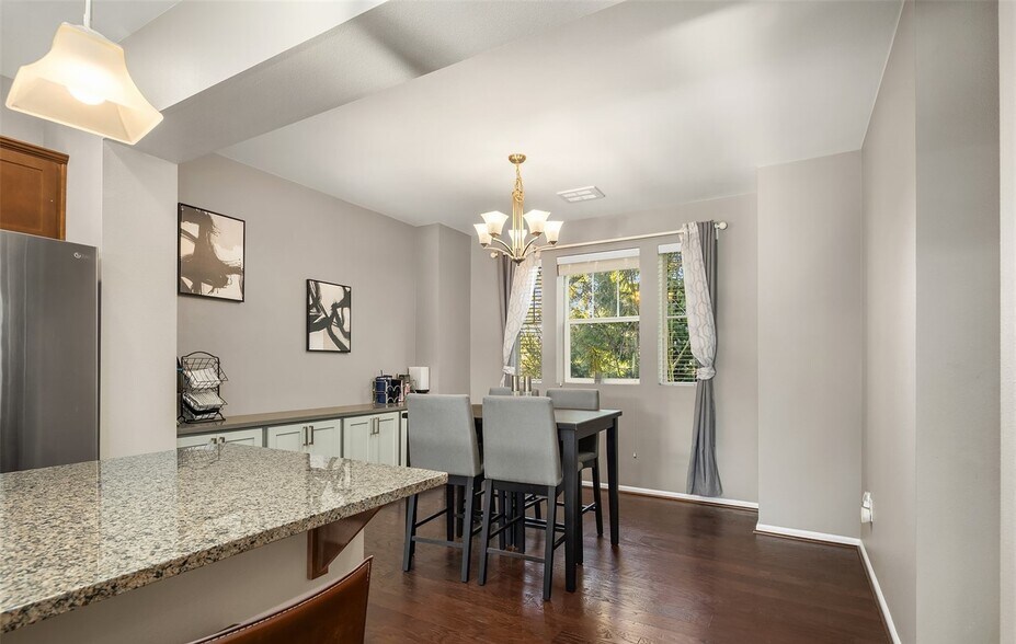 Building Photo - 1903 112th Pl SE