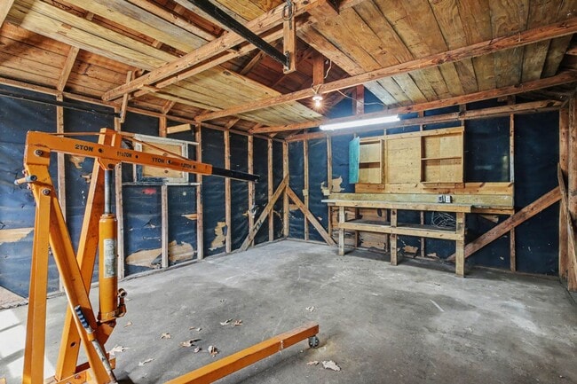 Building Photo - Renovated 3-Bedroom Home with Spacious Yard & Detached Garage