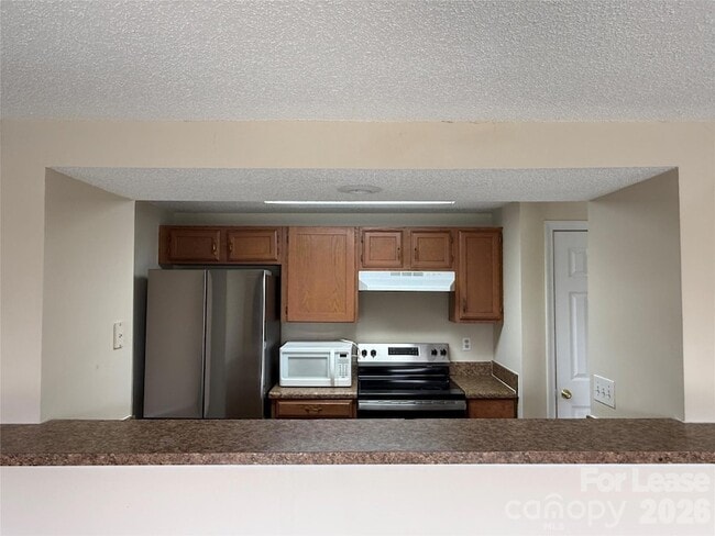 Building Photo - 1604 Arlyn Cir