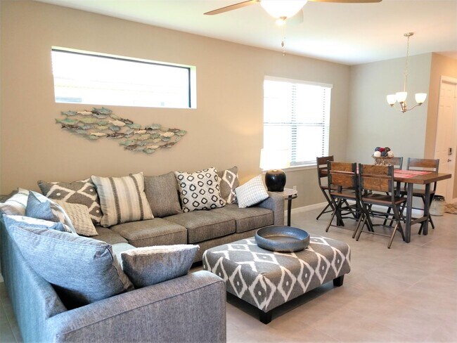 Building Photo - 20936 Fetterbush Pl