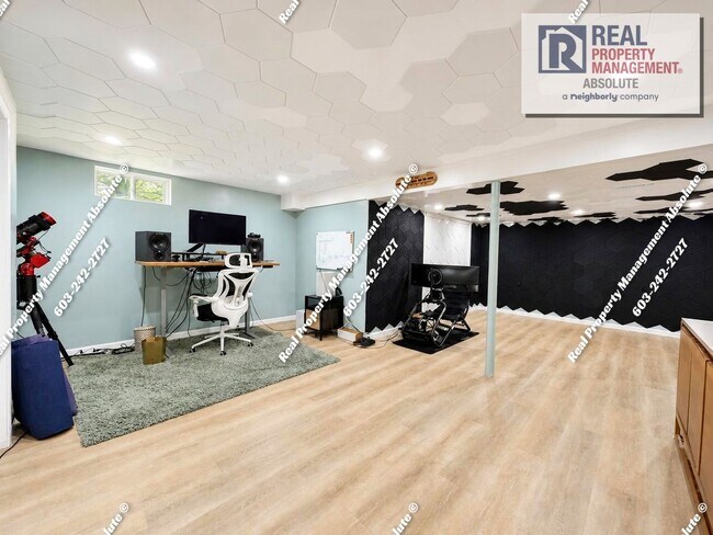 Building Photo - Modern 3BR Home with Solar & Private Yard