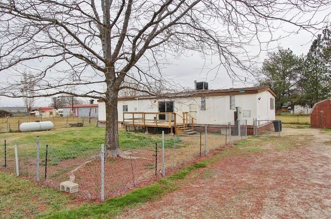 Primary Photo - 1500 Boise Ave