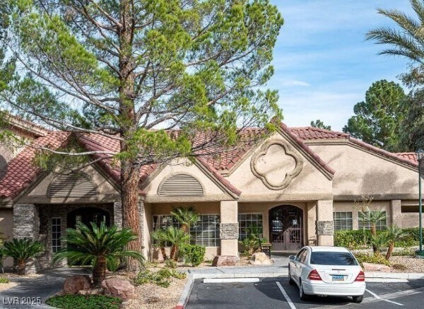 Primary Photo - 2200 S Fort Apache Rd