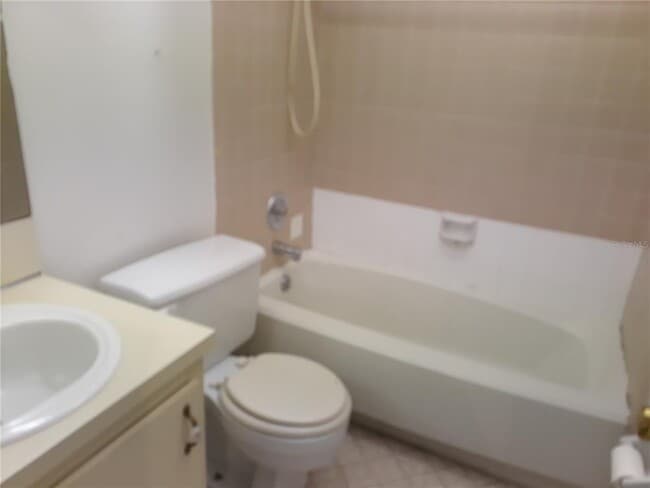 Building Photo - 1185 Soria Ave