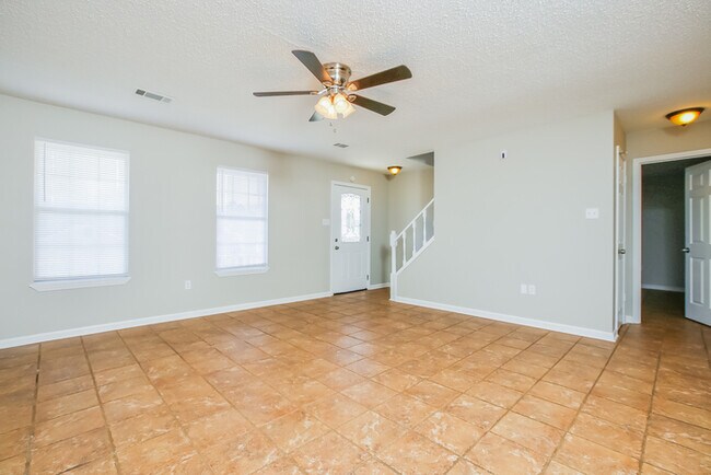Building Photo - Charming 3-Bedroom in Benton, AR
