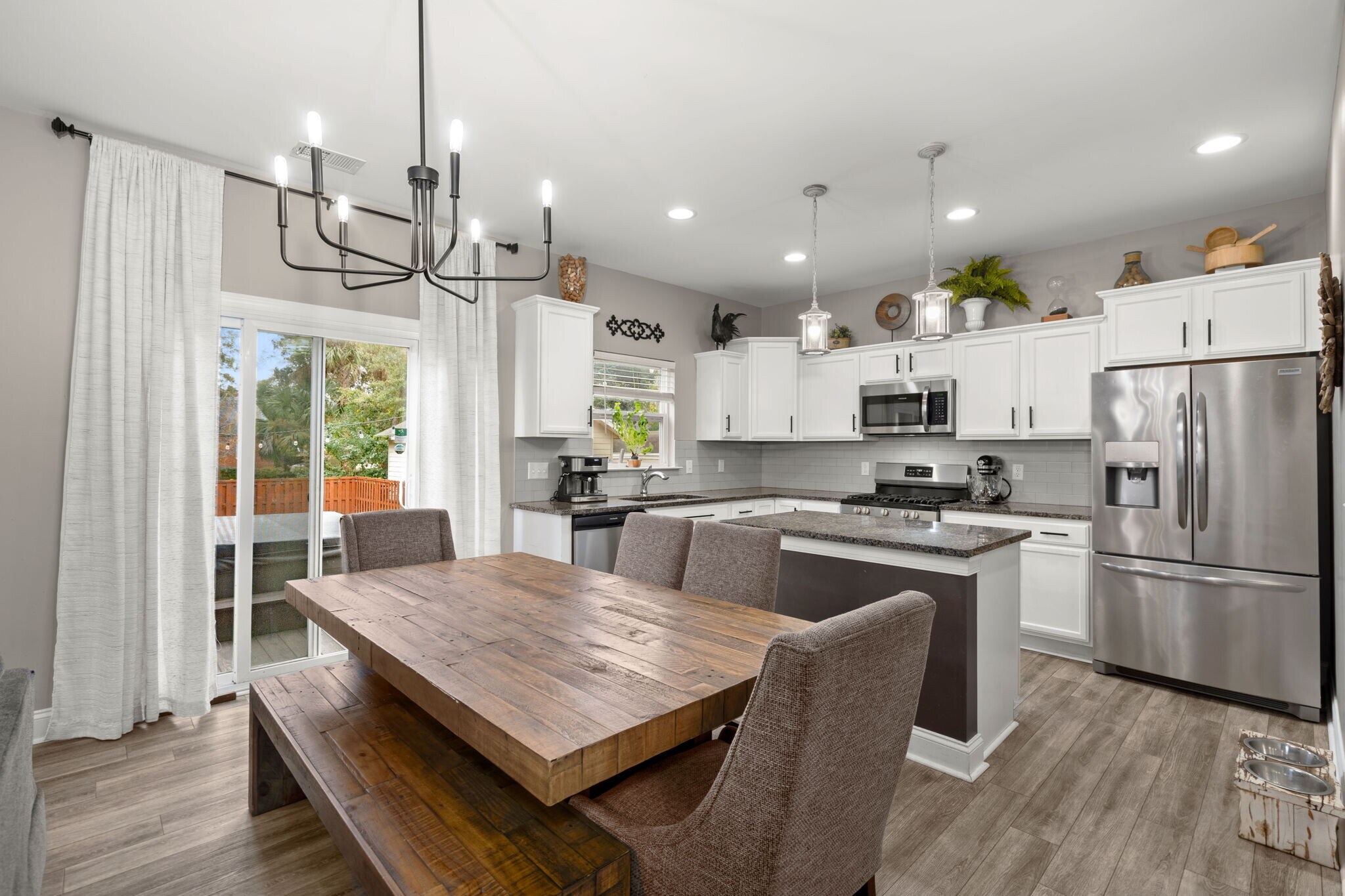 Building Photo - 65 Folly Road Blvd