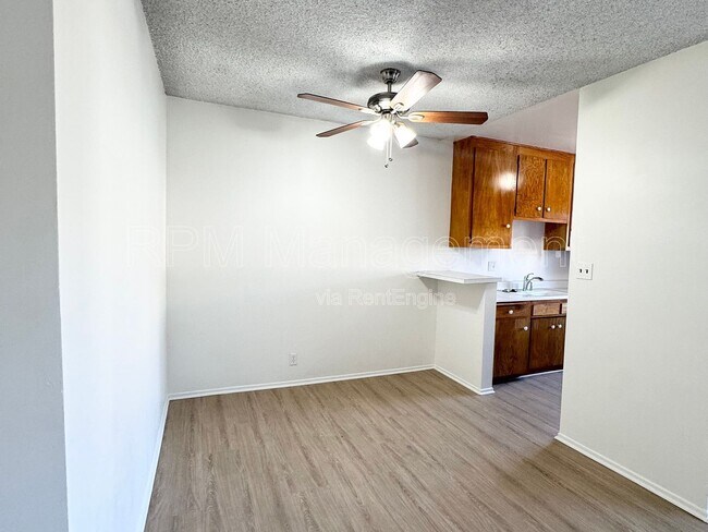 Building Photo - 4350 Troost Ave