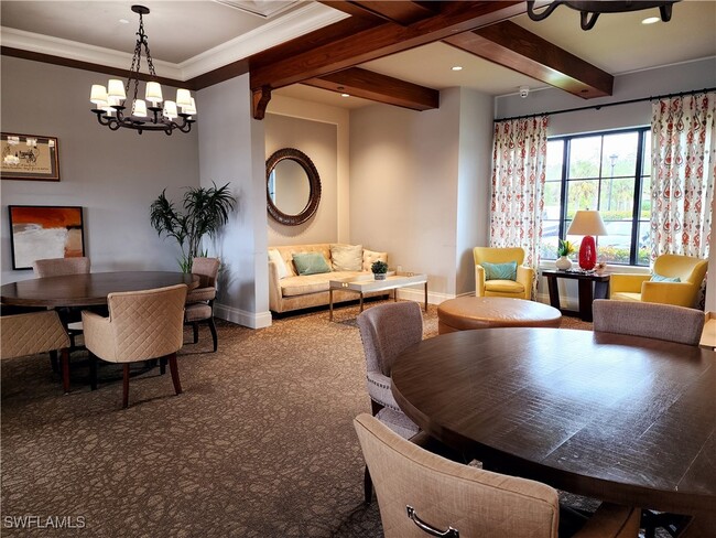 Building Photo - 11884 Hickory Estate Cir