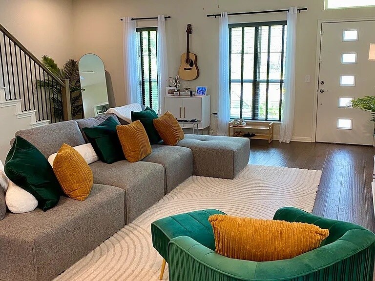 Building Photo - 5801 A Charles Merle Dr