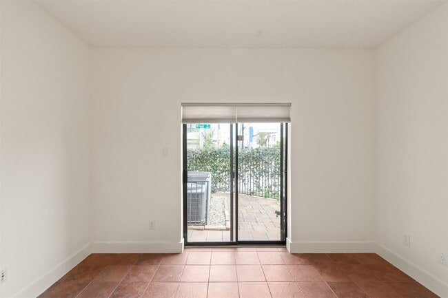 Building Photo - 4501 Eigel St