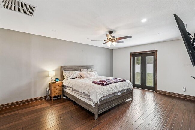 Building Photo - 918 Woodson Hammock Cir