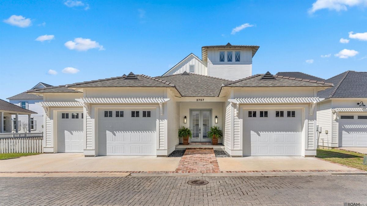 Building Photo - 2757 Chenal Ct