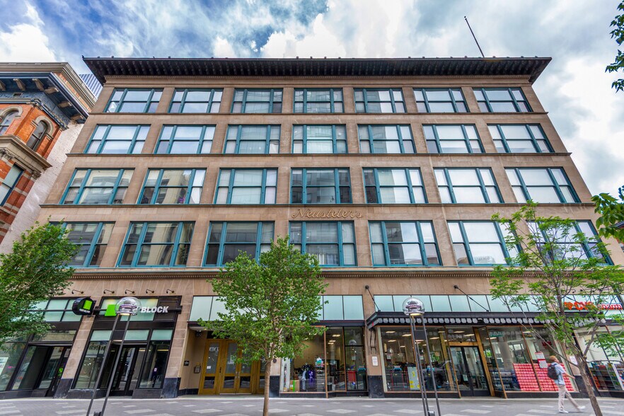 Building Photo - 720 16th St Mall