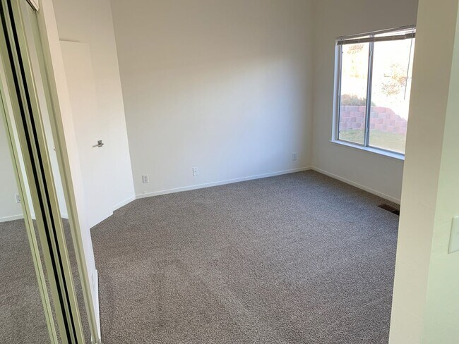Building Photo - Welcome Home!