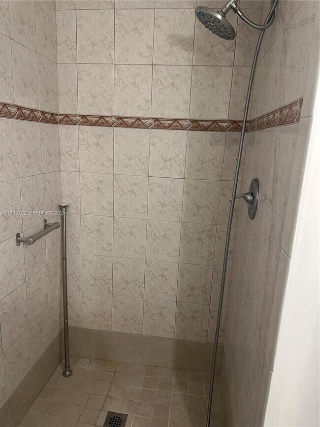 Building Photo - 1624 NW 90th Way