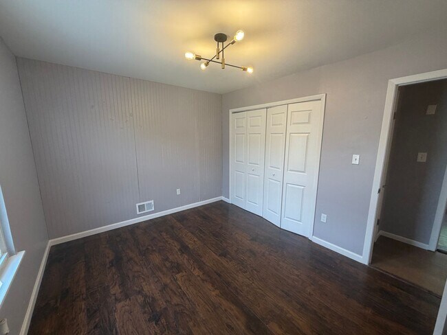 Building Photo - Renovated 3BR Split-Level on a Spacious Corner Lot with Garage in Toms River