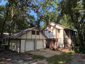 Building Photo - 1828 S Magnolia Dr