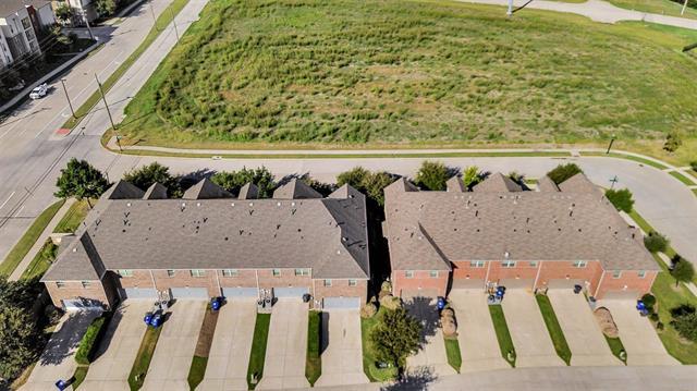 Building Photo - 3801 Quail Wood Dr