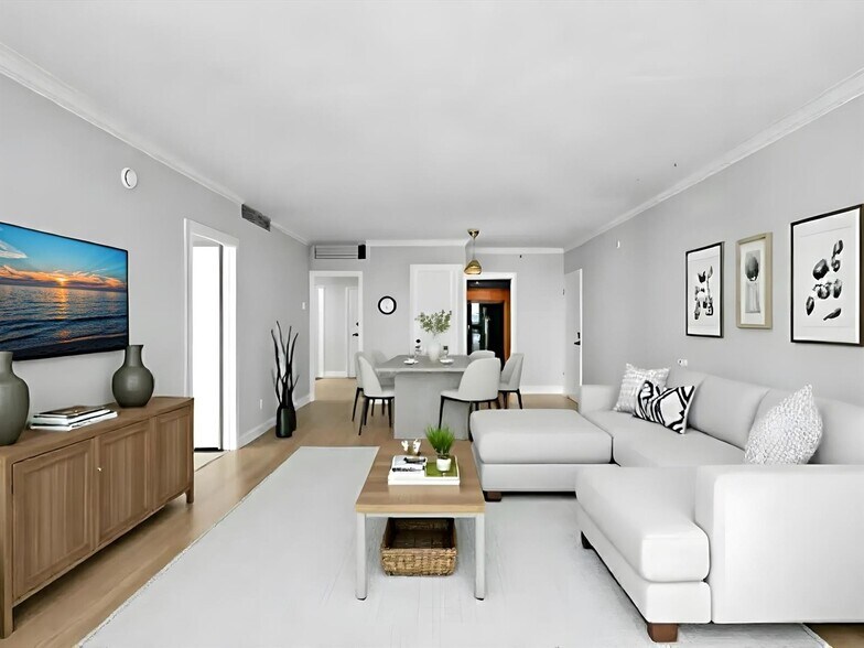 Building Photo - 3001 S Ocean Dr