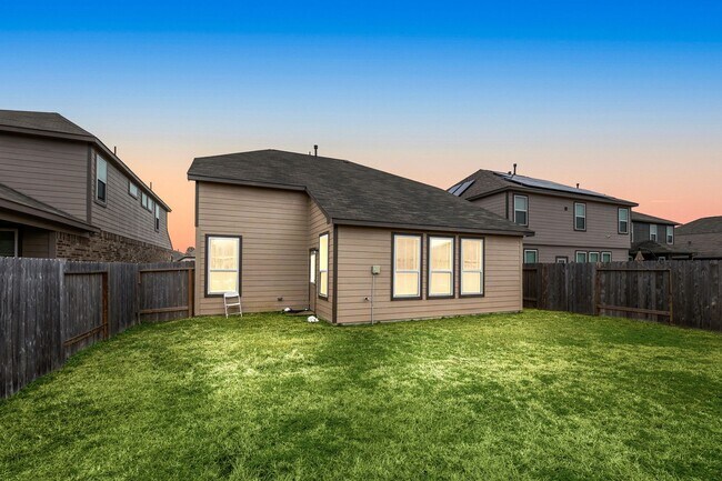 Building Photo - 4323 Wyanngate Dr