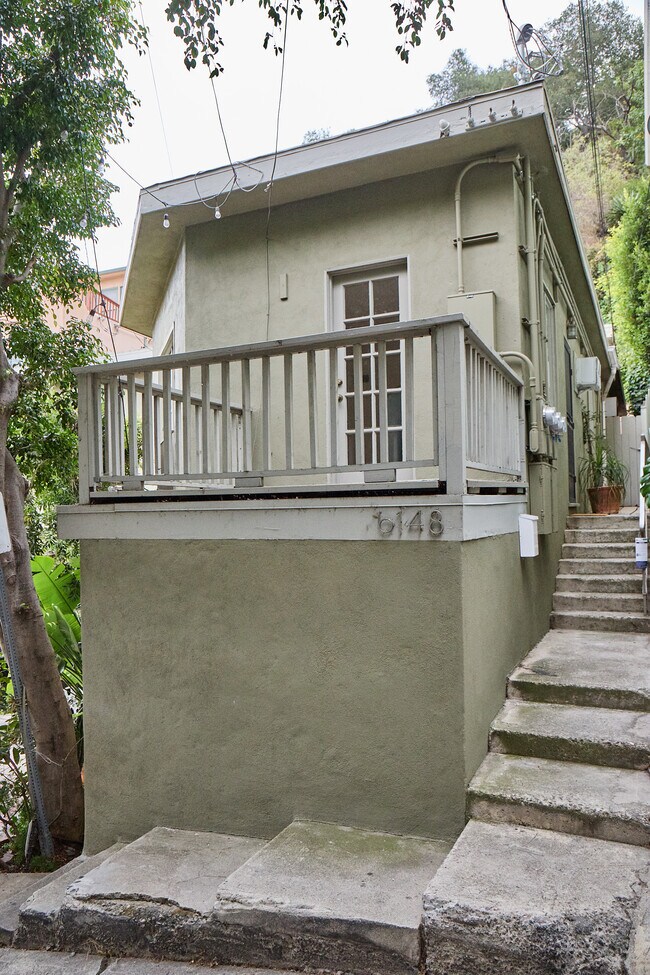 Building Photo - 6148 Glen Holly St