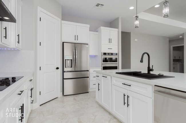 Building Photo - Beautiful, Brand-New 4 Bedroom Home in Scenic AZ