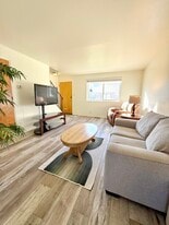 Building Photo - 1120 S Curry St