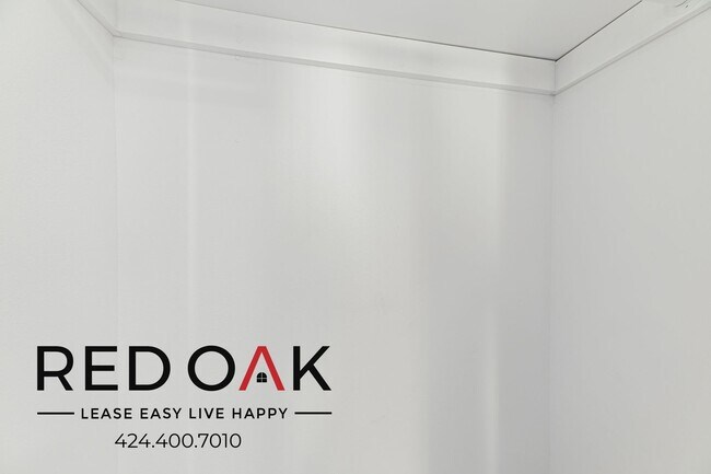 Building Photo - 2017 S Centinela Ave