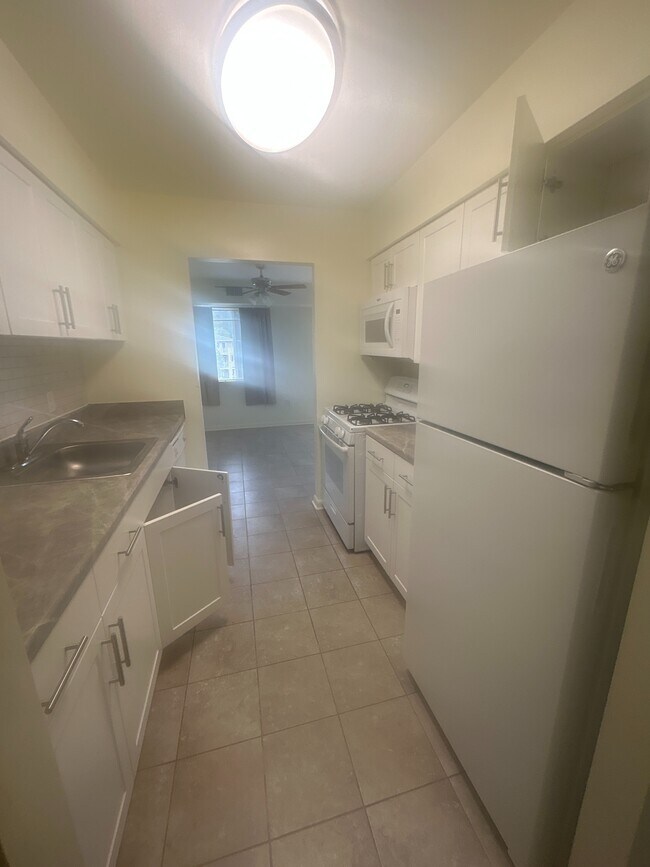 C201 - Park City Apartments