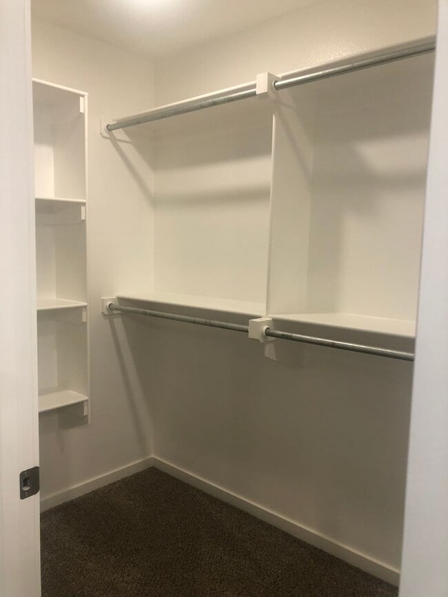 Building Photo - Brand New Home in Hertiage Hills 3/2/2