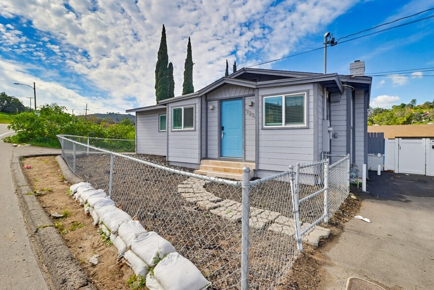 Front of house - 9234 -9236 Winter Gardens Blvd