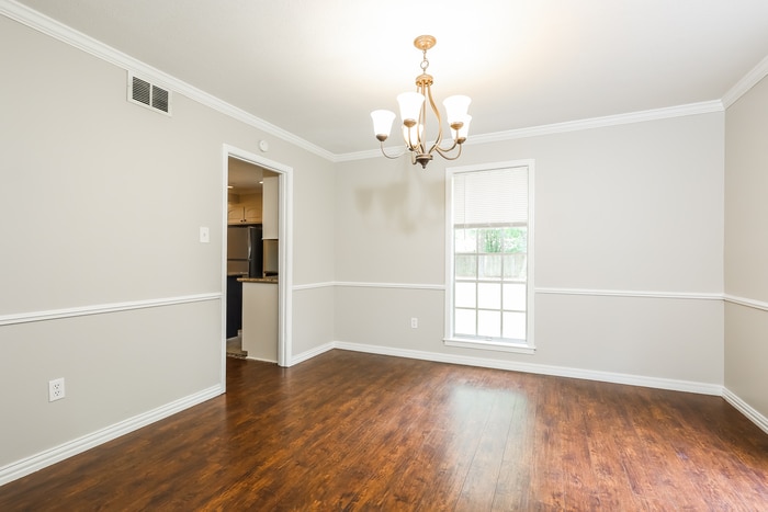 Building Photo - 5115 Shirlwood Dr