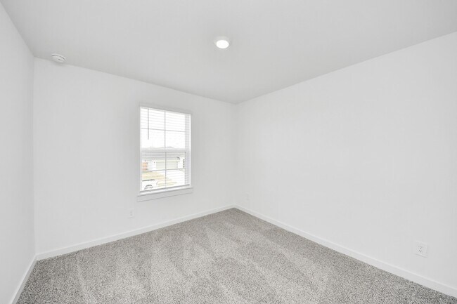 Building Photo - 8550 Tropical Breeze Wy