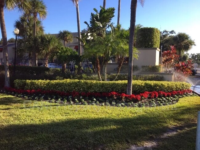 Building Photo - 4153 S Semoran Blvd