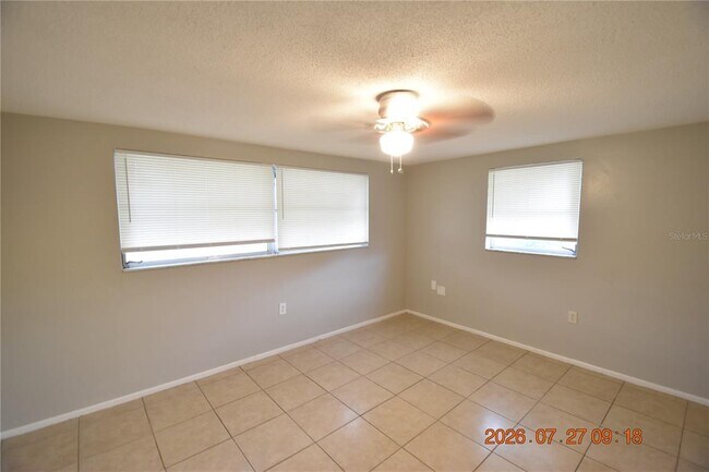 Building Photo - 3221 Topp Dr