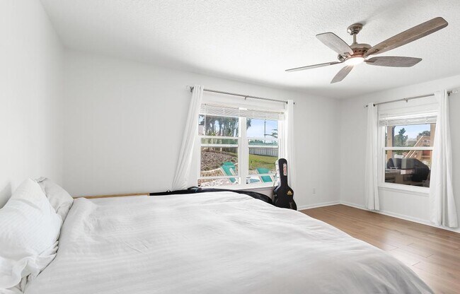 Building Photo - 200 Islamarada Ct