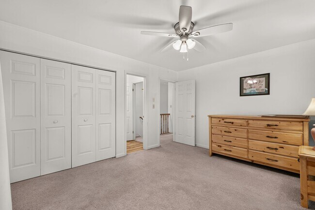 Building Photo - 8 Cypress Dr