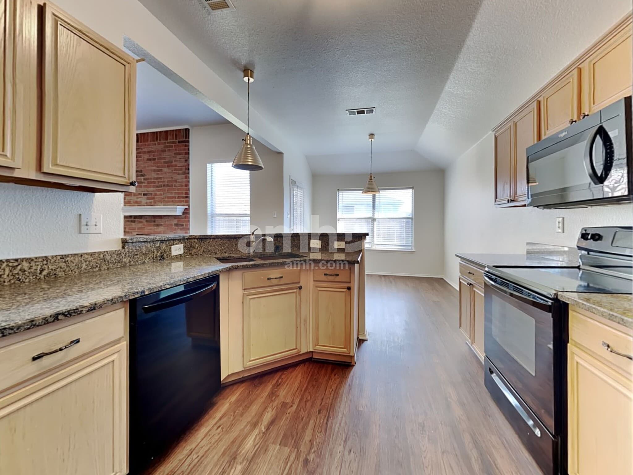 Building Photo - 824 Wilderness Pass