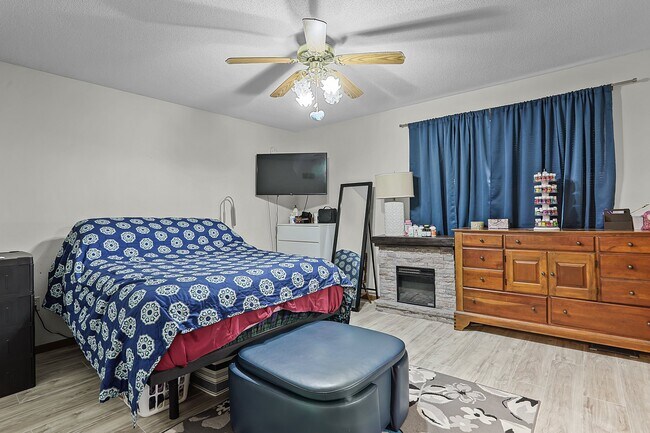 Building Photo - 116 Bayhill Blvd