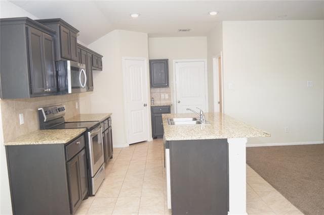 Building Photo - 601 Buzzard Lake Trl