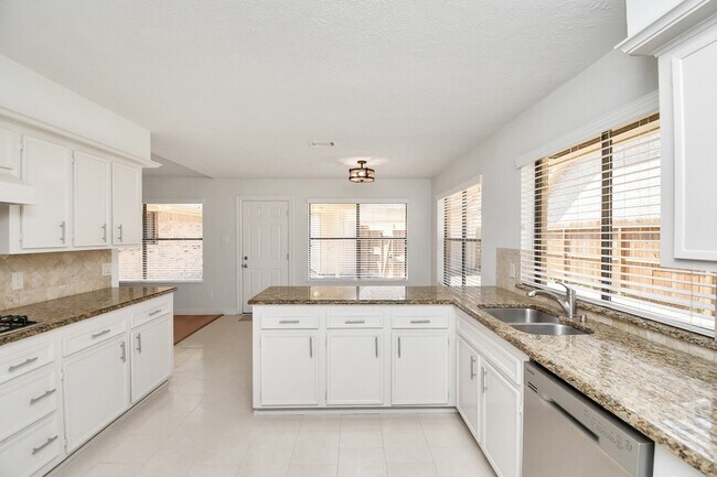 Building Photo - 2514 Trailside Ct