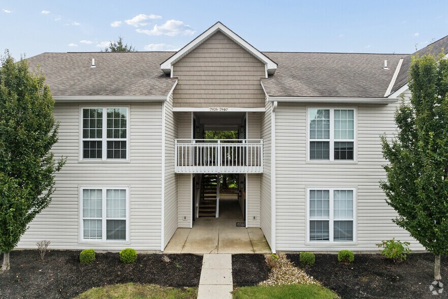 Building Photo - Cedar Trace