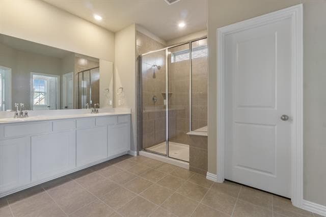 Building Photo - 7528 Redondo Dr