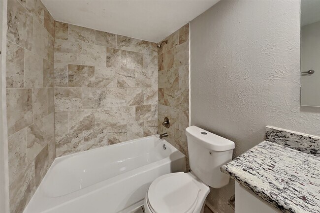 Building Photo - 6714 Loch Langham Dr