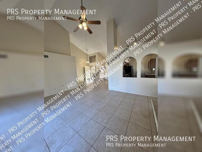 Building Photo - Single Story Phoenix Home Available Februa...