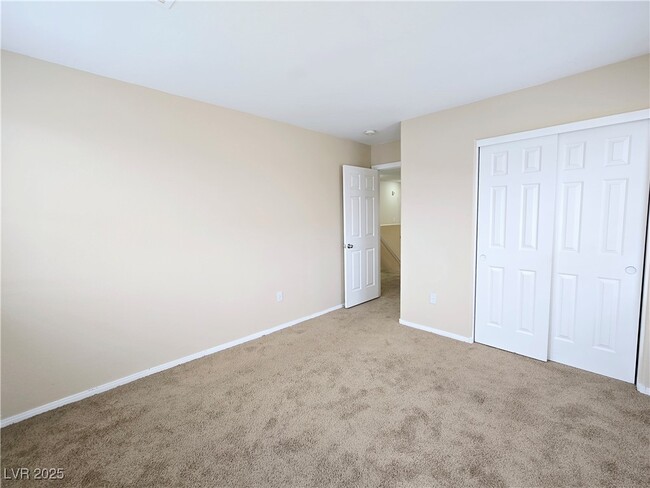 Building Photo - 9540 Birch Basin Ct
