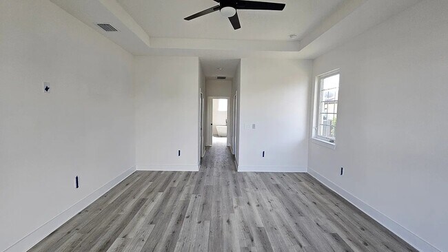 Building Photo - 8601 Calumet Blvd