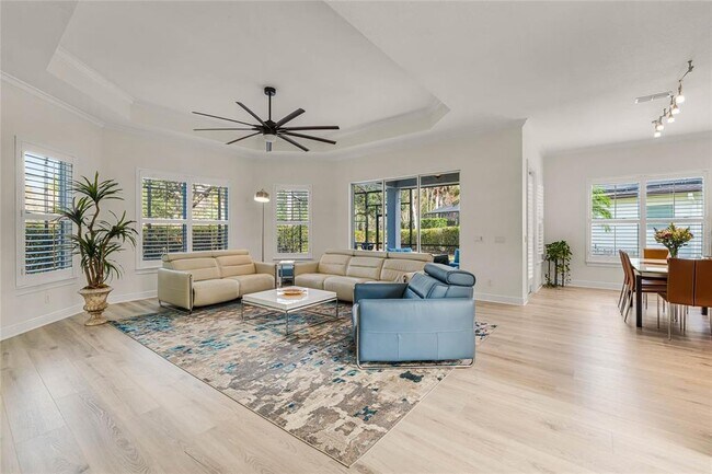 Building Photo - 3609 Simonton Pl